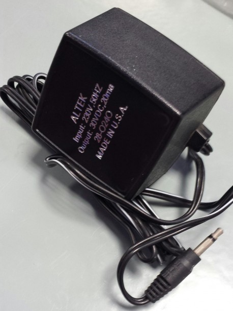 Altek 28-0240 AC adapter - Inpout: 230V, 50HZ Output: 30VDC, 20mA